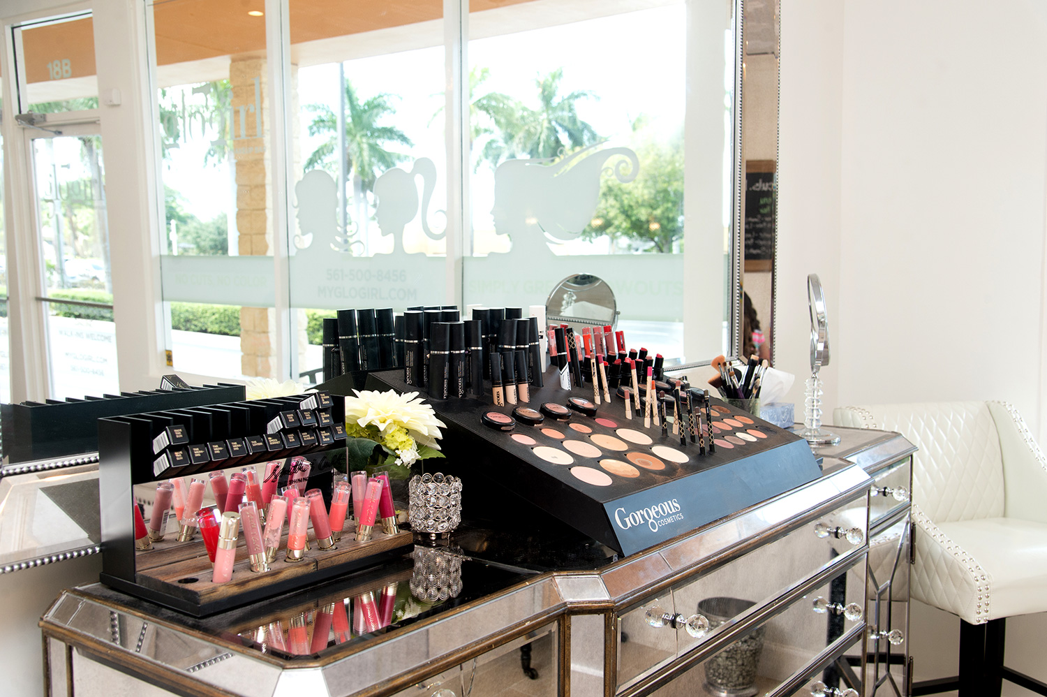 Glo Girl Blow Dry & Makeup Bar Boca Raton