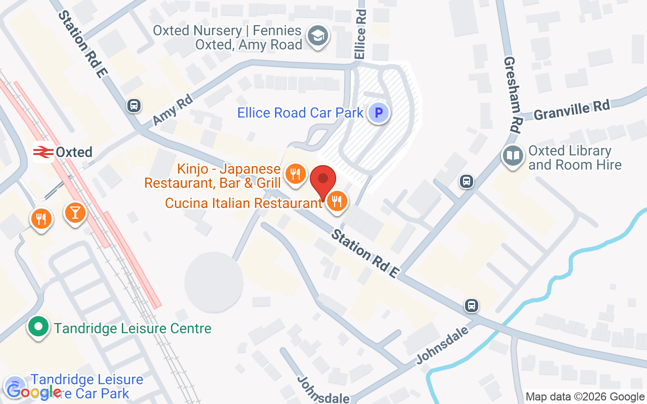 Map showing the location of Elements Lifestyle, Oxted
