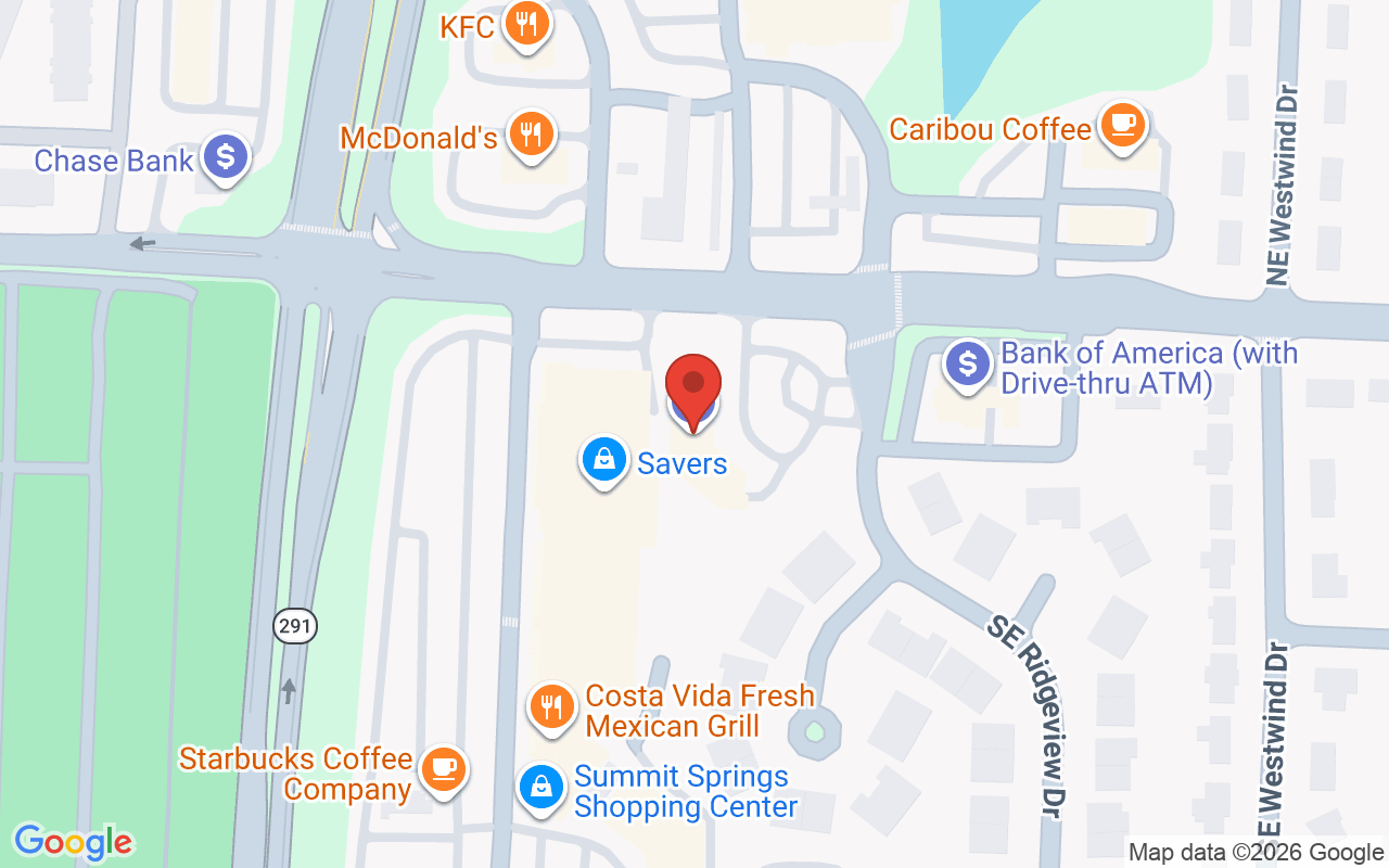 Map showing the location of Salon & Spa De Crist Lee’s Summit, MO
